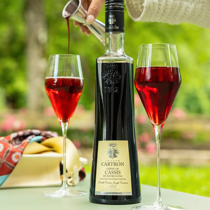 Cartron Crème de Cassis de Bourgogne (Blackcurrant) Liqueur 700 ml - Main Street Liquor