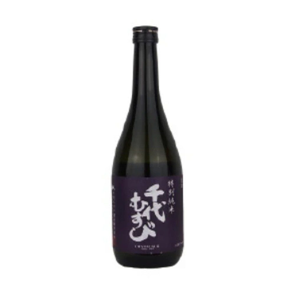 Chiyomusubi Tokubetsu Junmai Sake 720ml