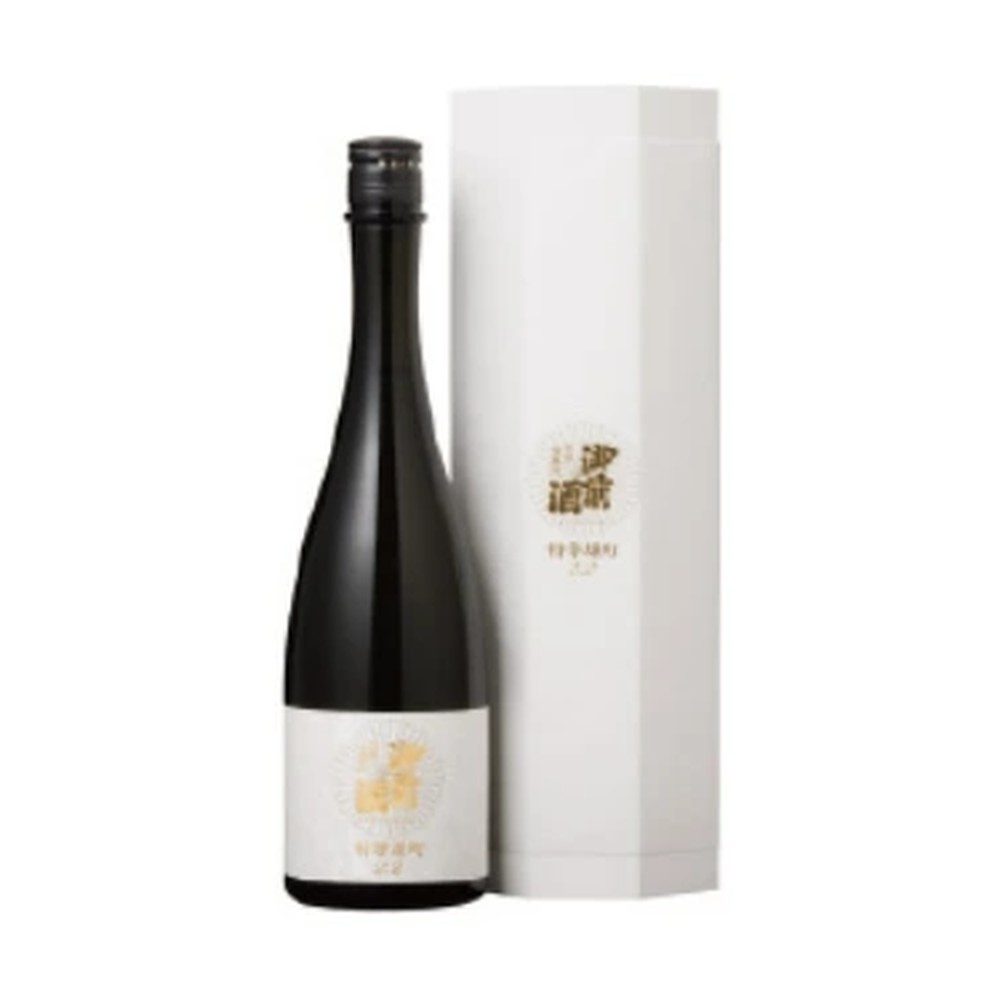 Gozenshu Tokuto Omachi 2.2 Junmai Daiginjo Sake 720ml
