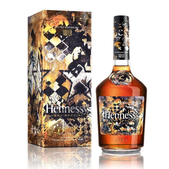 Load image into Gallery viewer, Hennessy V.S Limited Edition by VHILs - Main Street Liquor
